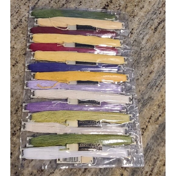 10 DMC Stitch Bow Floss Holders & 15 Skeins Embroidery Thread Lot - Picture 4 of 6